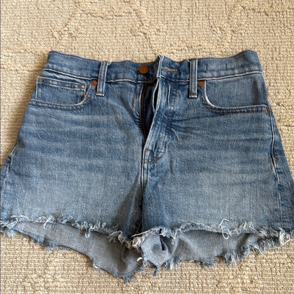 Madewell “the perfect Jean short” high rise Denim Frayed Hem Women's Shorts